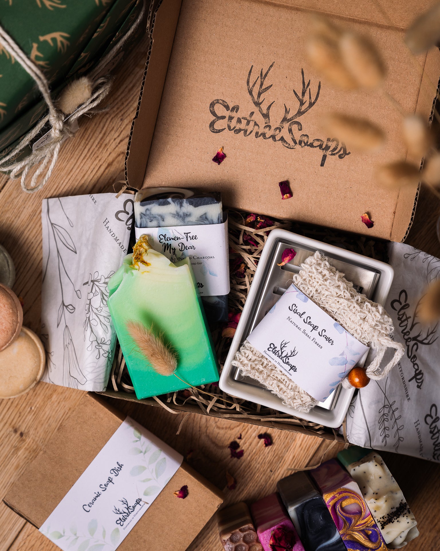 Accessory Gift Box with Soap & Soap Dish | Elstree Soaps