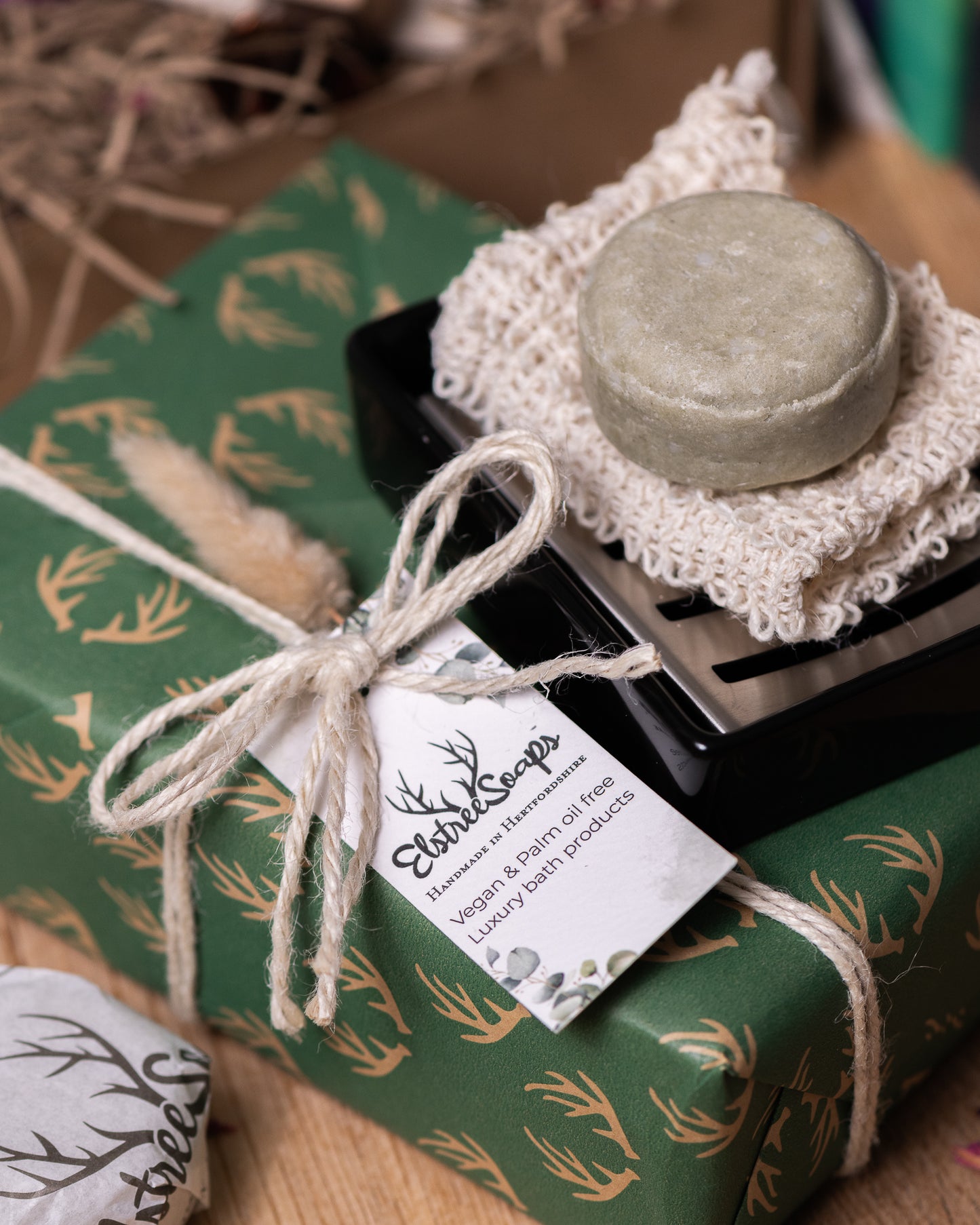 Gift Wrap - Premium Wrapping Service for Your Gifts | Elstree Soaps